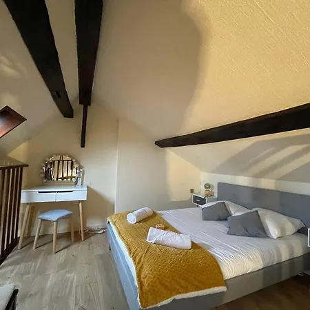 Gare - Sur Le Toit Du Donjon Apartamento *