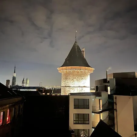 Gare - Sur Le Toit Du Donjon * Rouen